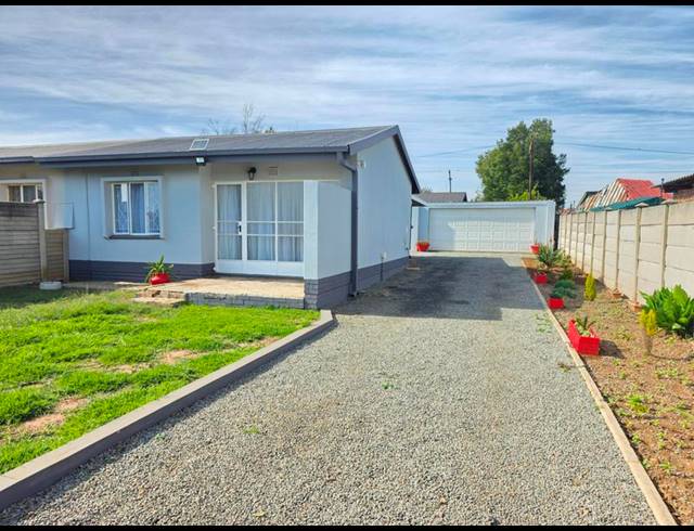 1 BEDROOM HOUSE FOR SALE IN RIVERSDALE